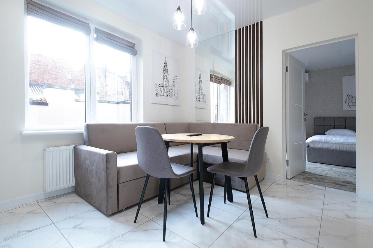 Luxury Nest Lviv Center Apartamento Exterior foto