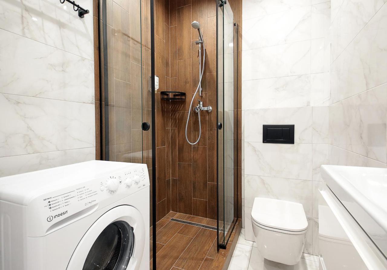 Luxury Nest Lviv Center Apartamento Exterior foto
