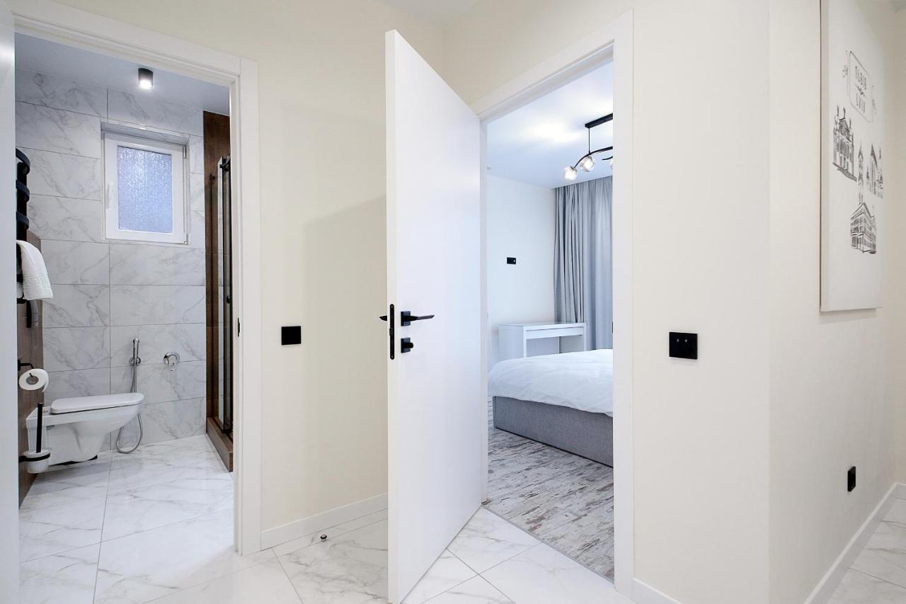 Luxury Nest Lviv Center Apartamento Exterior foto