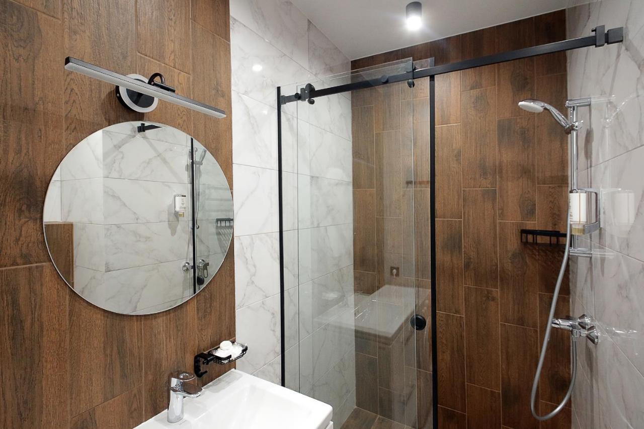 Luxury Nest Lviv Center Apartamento Exterior foto