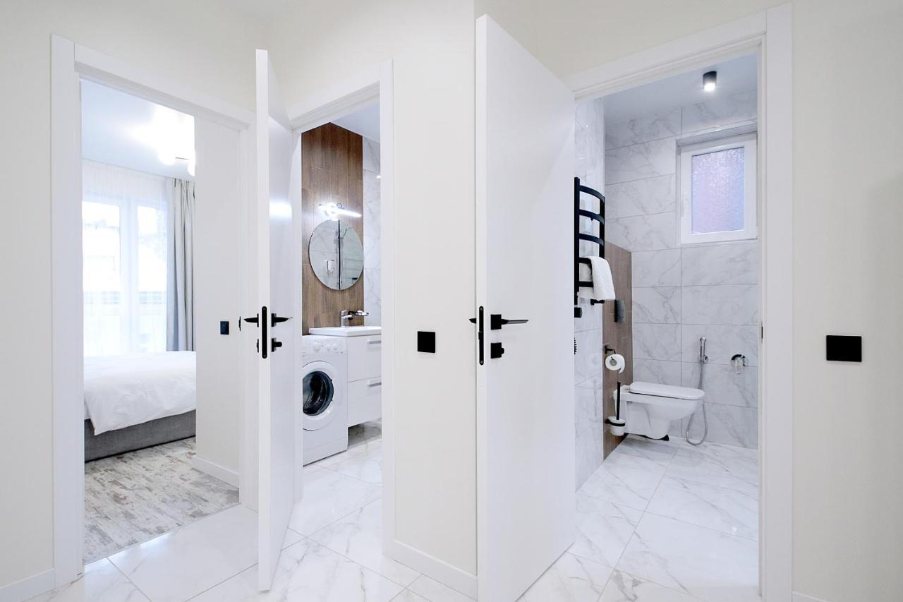 Luxury Nest Lviv Center Apartamento Exterior foto