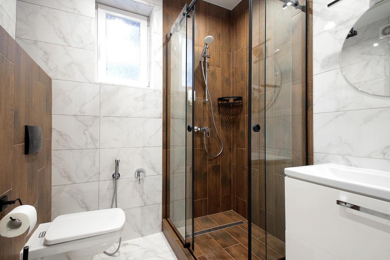 Luxury Nest Lviv Center Apartamento Exterior foto