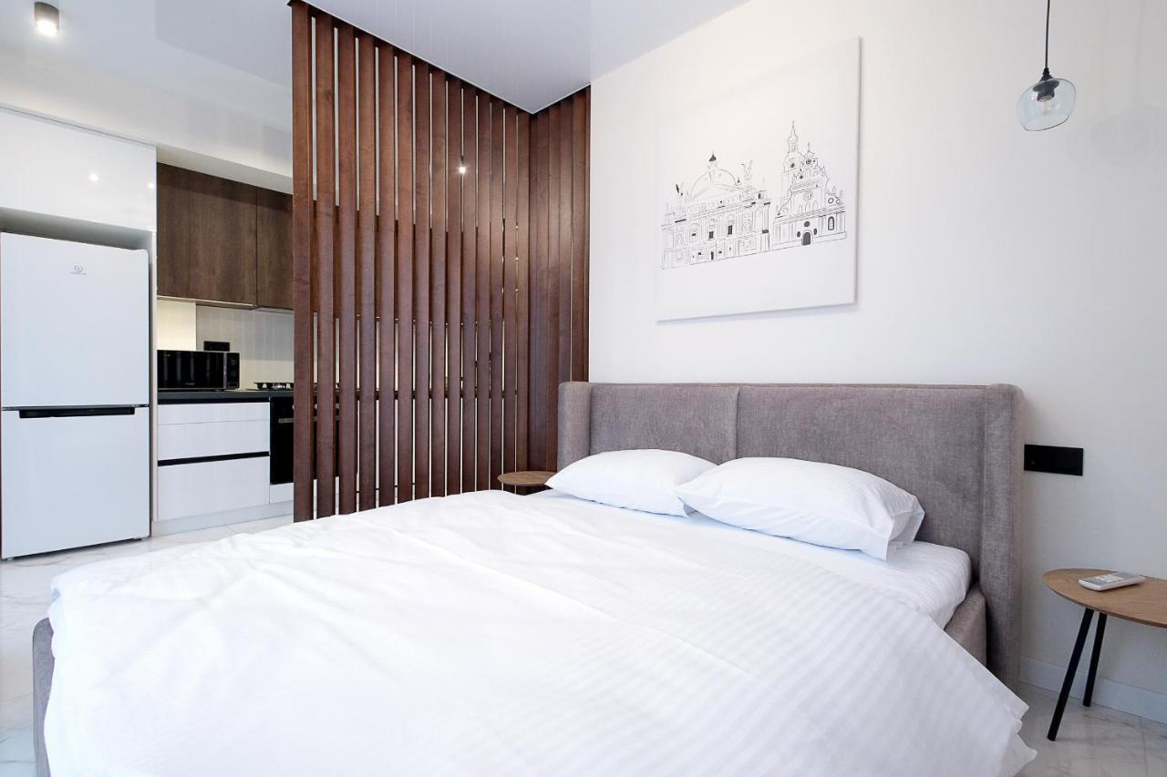 Luxury Nest Lviv Center Apartamento Exterior foto