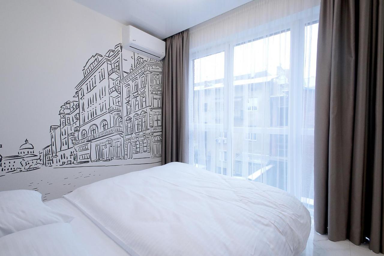 Luxury Nest Lviv Center Apartamento Exterior foto