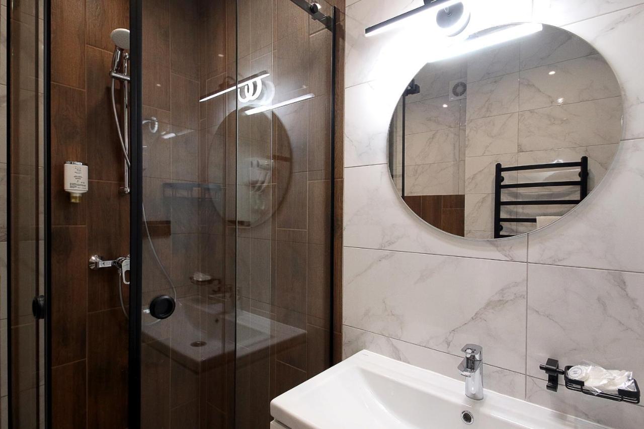 Luxury Nest Lviv Center Apartamento Exterior foto